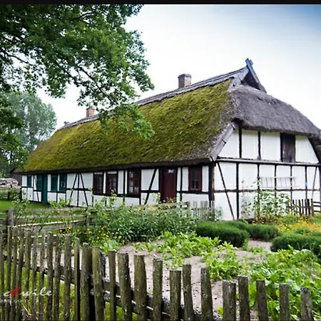 Pod Dębami W Klukach Gospodarstwo agroturystyczne *