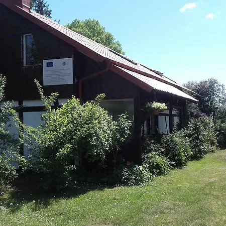 Pod Debami W Klukach ファームステイ