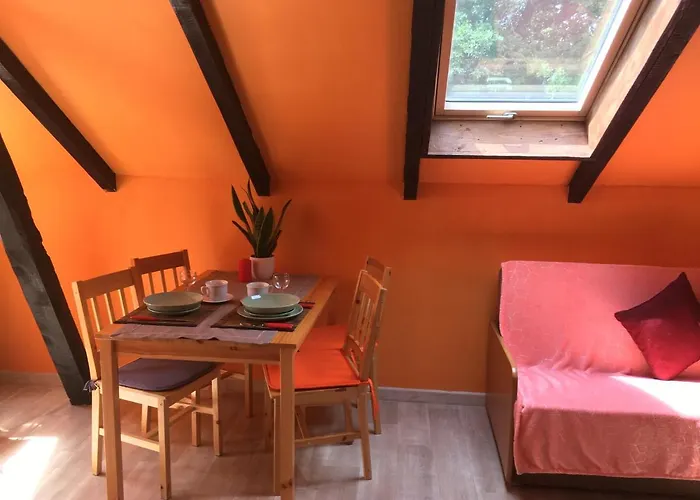 Pod Debami W Klukach 팜스테이 Smołdzino