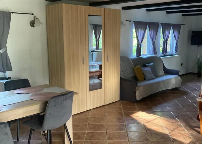 팜스테이 Pod Debami W Klukach Smołdzino